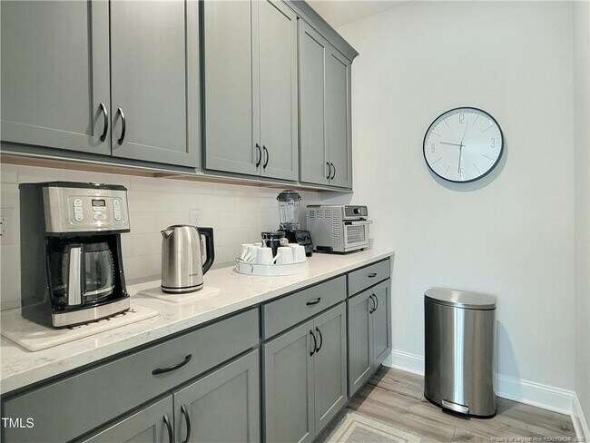 Building Photo - 542 Glenwyck Ct