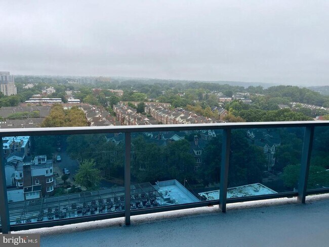 Building Photo - 1881 N Nash St