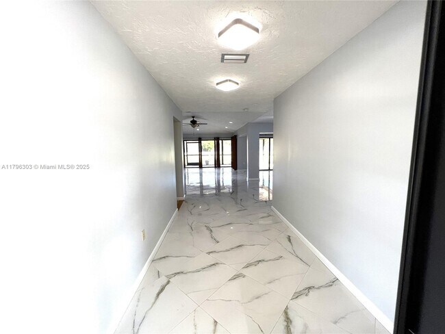 Building Photo - 24595 SW 124th Ave