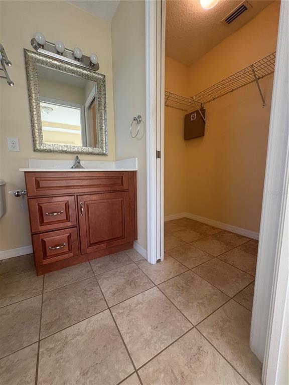 Building Photo - 87 Fieldstone Ln