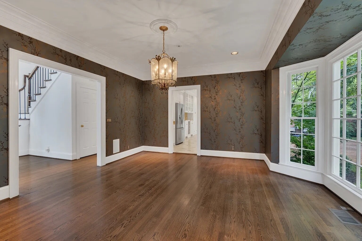 Building Photo - 3600 Bowlingate Ln