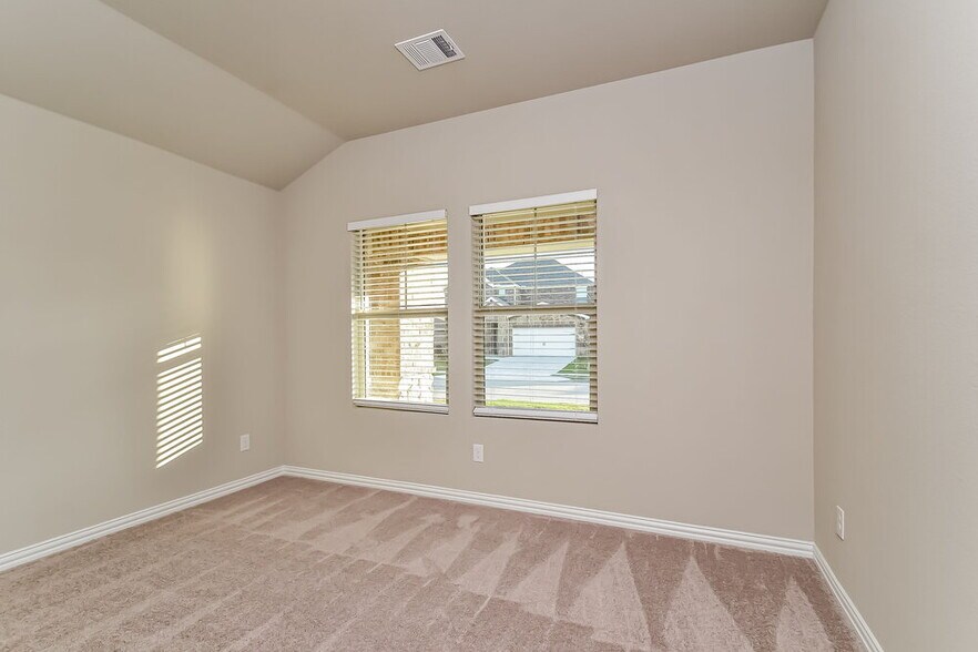 Building Photo - 2152 Gill Star Dr