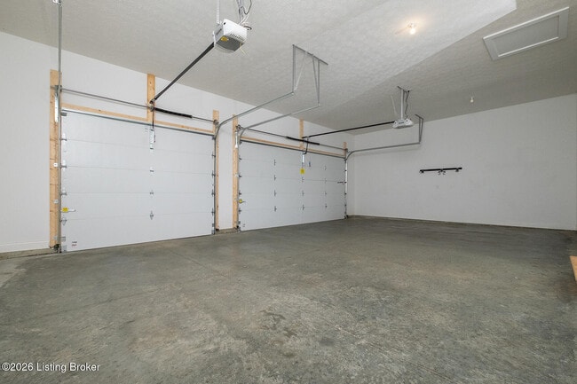 Building Photo - 6024 Passionflower Dr