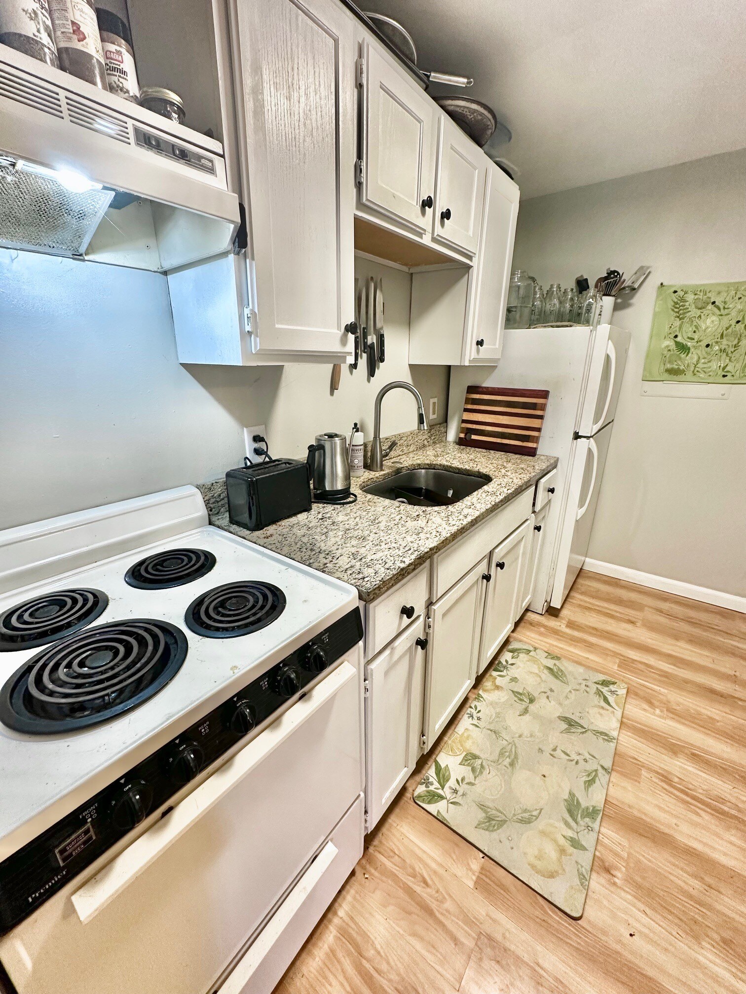 Building Photo - 68 Broadway