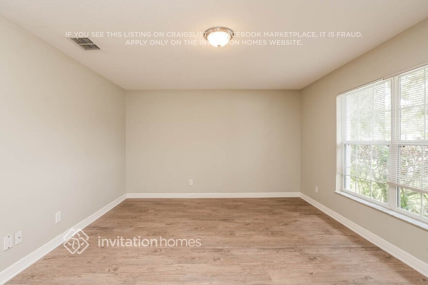 Building Photo - 2171 Big Buck Dr