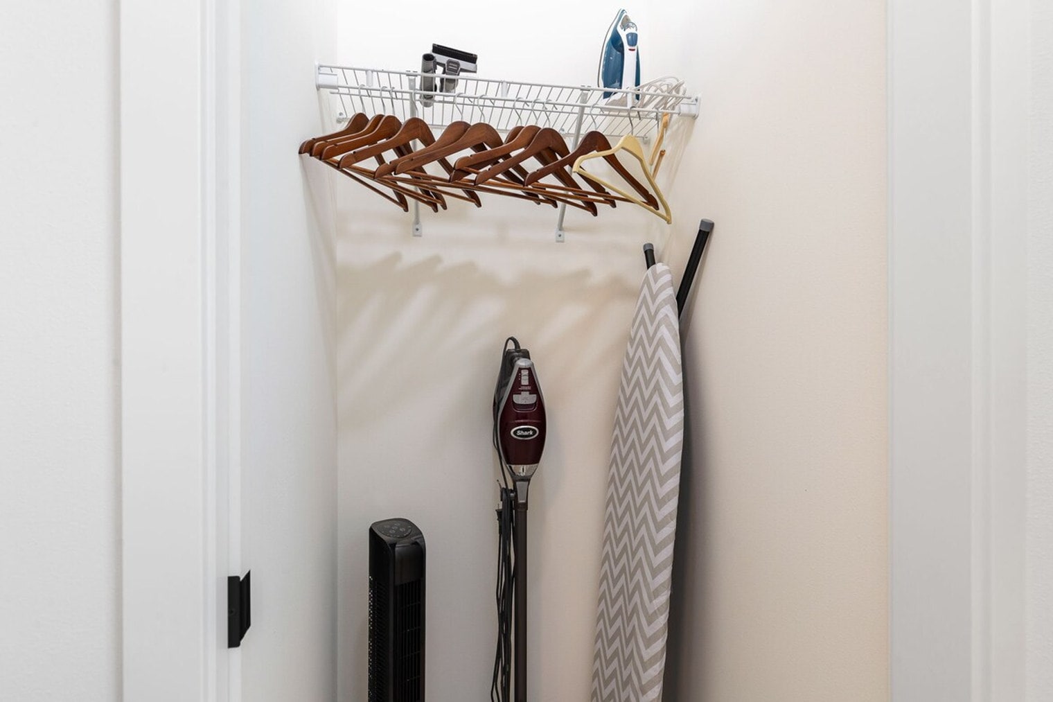 Building Photo - 4404 37th Ave SW