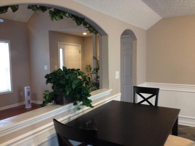 Building Photo - 720 Statesman Way