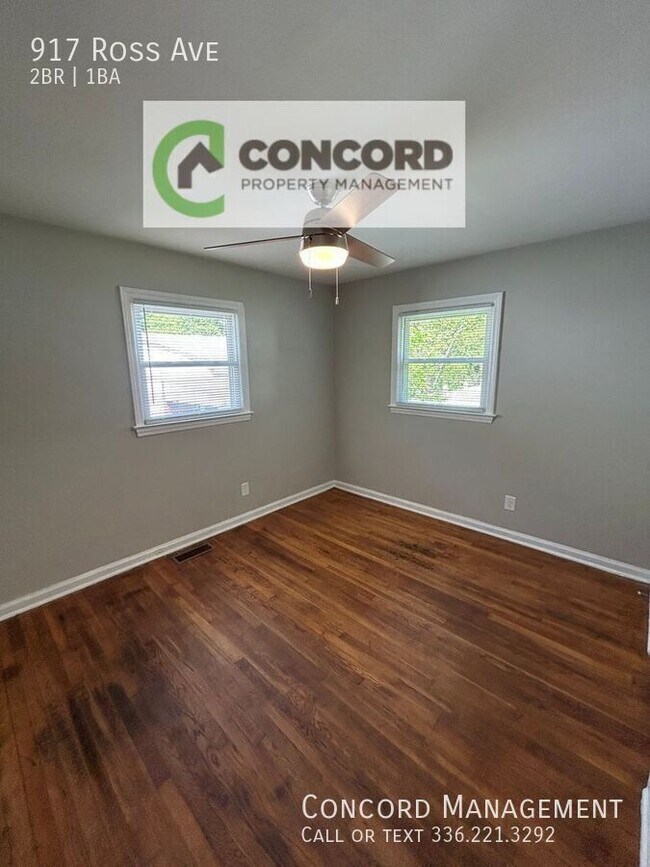 Building Photo - 917 Ross Ave