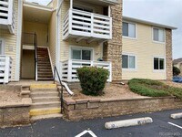 Building Photo - 8555 Fairmount Dr