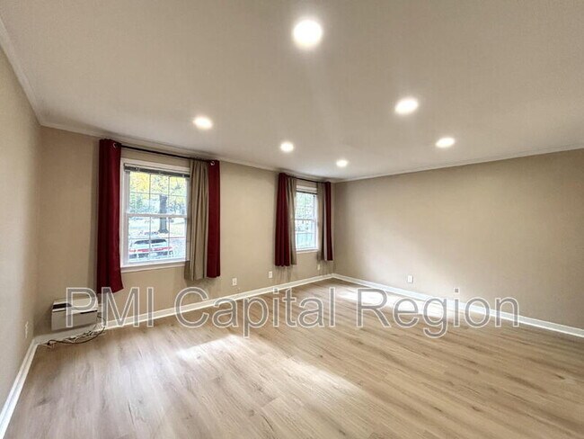 Building Photo - 2200 Washington Ave