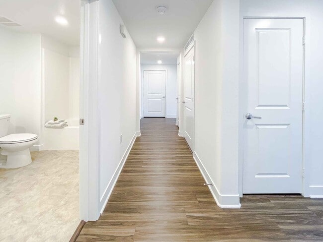 Building Photo - 1893 Union St