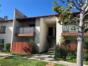 Building Photo - 23641 Golden Springs Dr