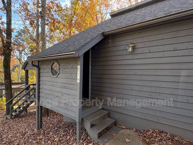 Building Photo - 212 Pelican Ln