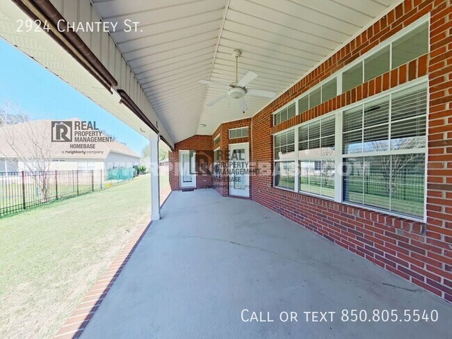 Building Photo - 2924 Chantey St