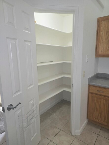 Building Photo - 1335 Monument Ct