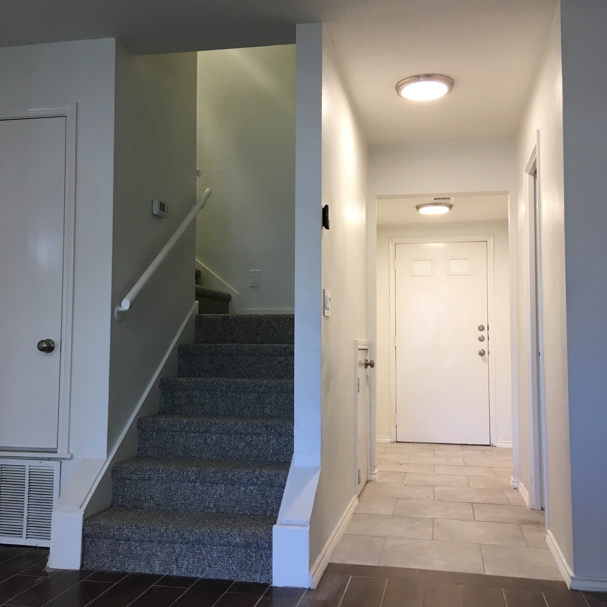 Entryway and stairs to bedrooms - 8604 Willowick Drive