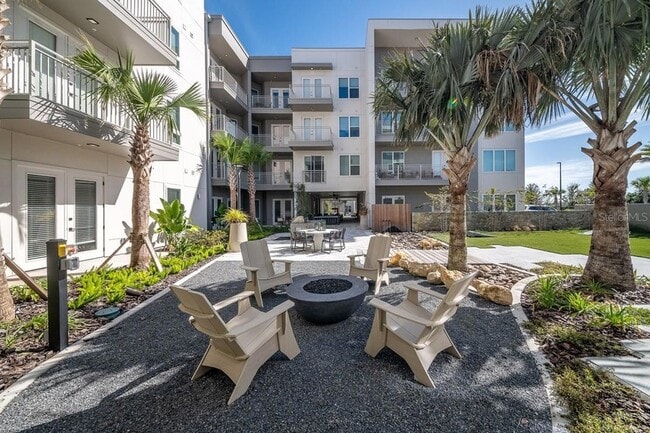 Building Photo - 11929 Pioneers Way