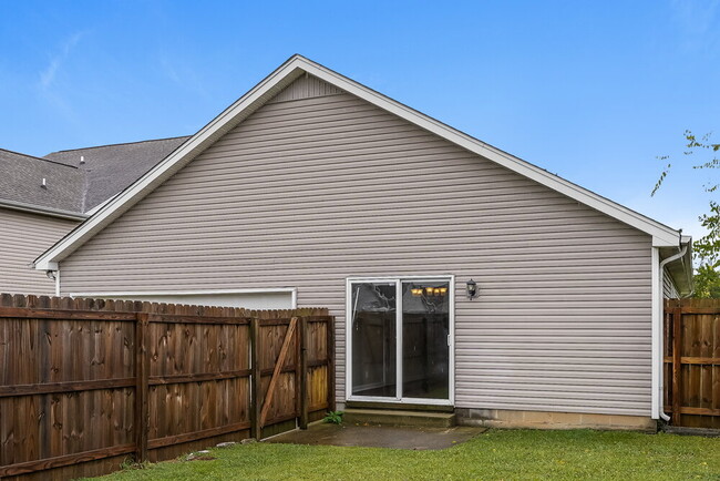 Building Photo - 171 Sophie Dr