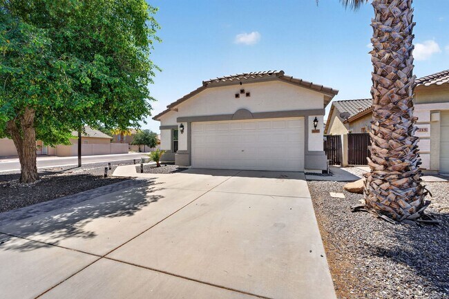 Building Photo - 697 W Oak Tree Ln