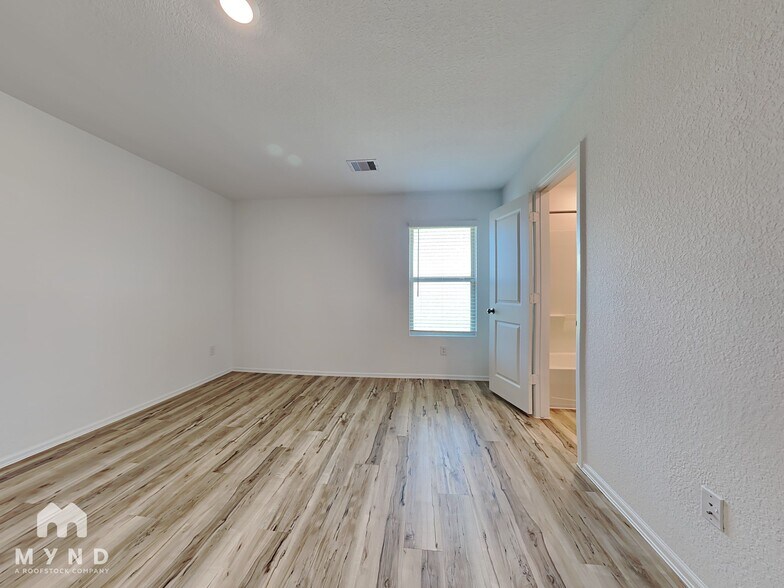 Building Photo - 27022 Winward Crk Trl