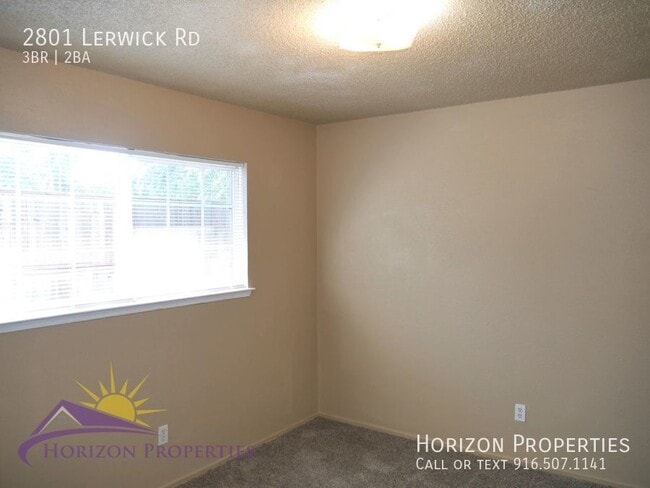 Building Photo - 2801 Lerwick Rd
