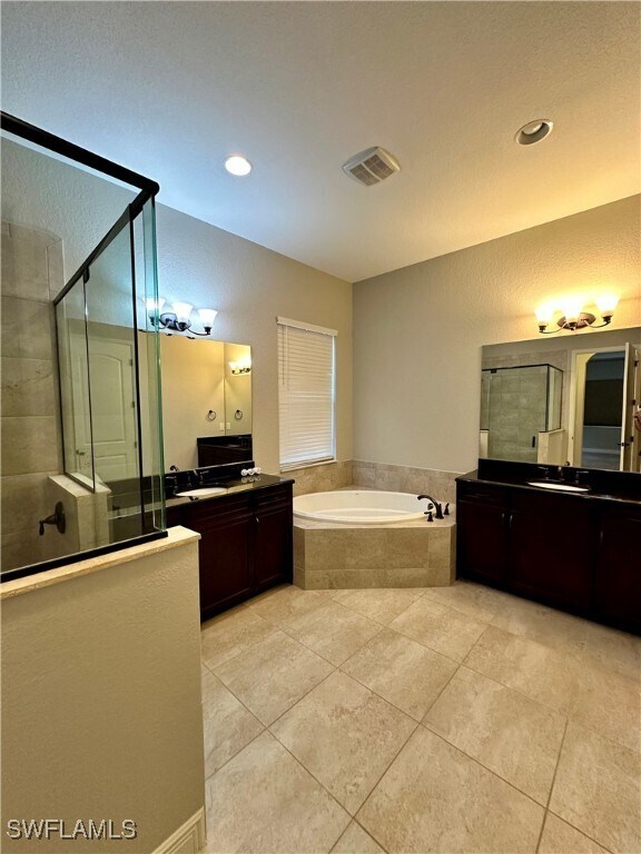Building Photo - 1581 Serrano Cir