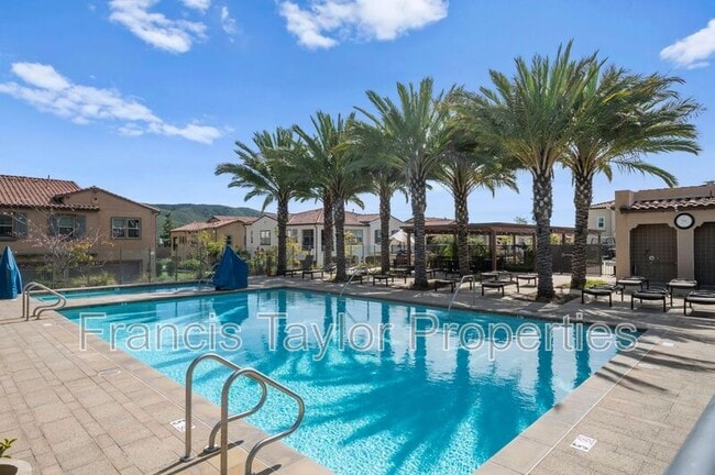 Building Photo - 10912 Jericho Way