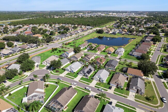 Building Photo - 7907 Magnolia Bend Ct