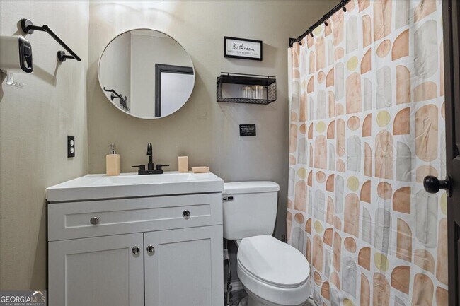 Building Photo - 1459 Bridgewater Branch