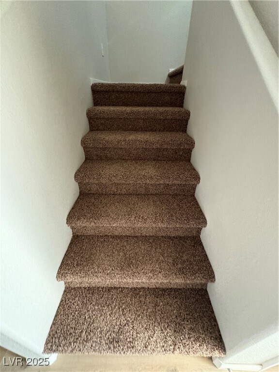 Building Photo - 7920 Hornbeam Ct