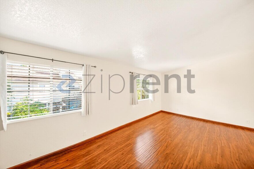 Building Photo - 29723 Windsong Ln