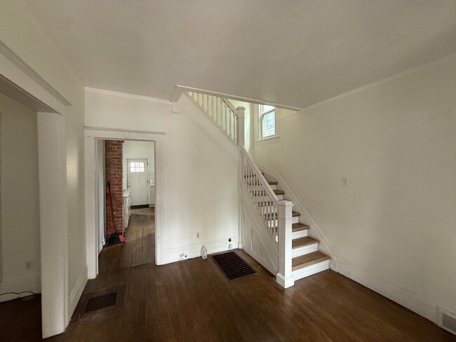 Building Photo - 3788 Burns Ave