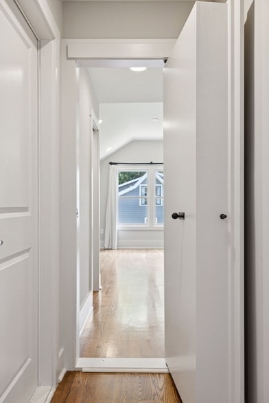 Building Photo - 2310 Vaulx Ln