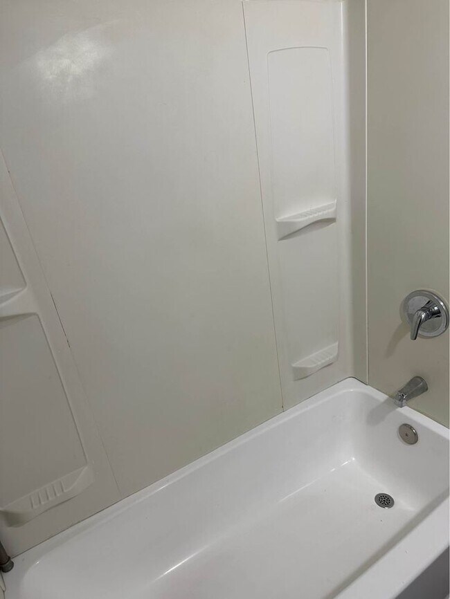 Building Photo - 1328 Pittston Ave