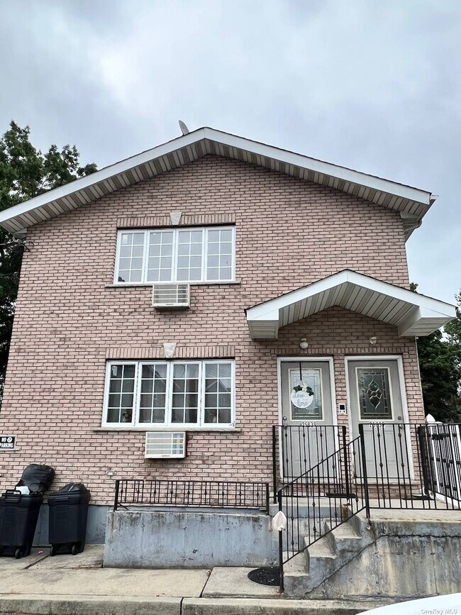 25839 Francis Lewis Blvd 25839 Francis Lewis Blvd Queens NY 11422