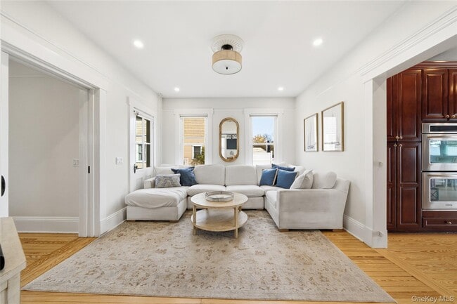 Building Photo - 314 Ocean Ave