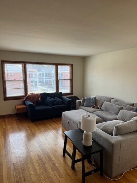 Building Photo - 510 N Franklin Ave