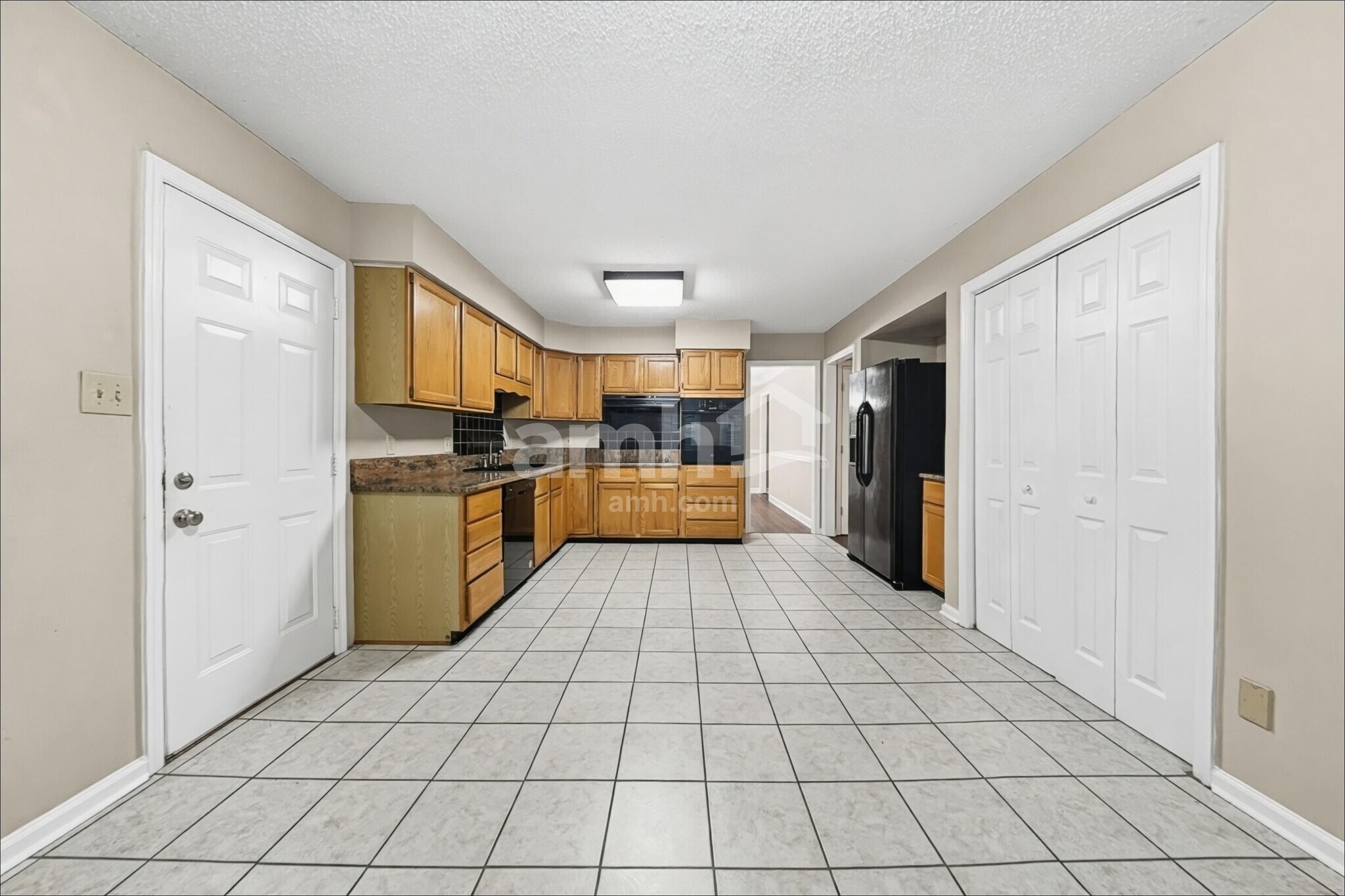 Building Photo - 1517 Autumn Ridge Dr