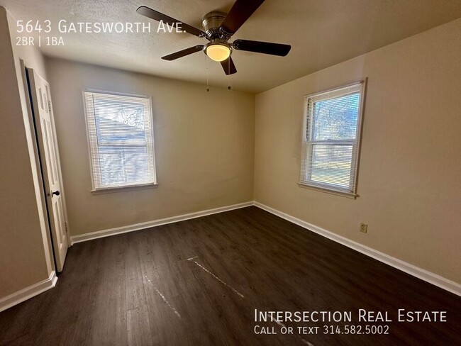 Building Photo - Section 8 Approved - Updated 2Bed/1Bath in...