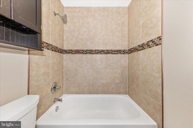 Building Photo - 13205 Cloppers Mill Dr