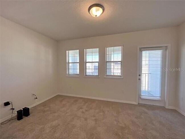 Building Photo - 15663 Pelican Cay Dr