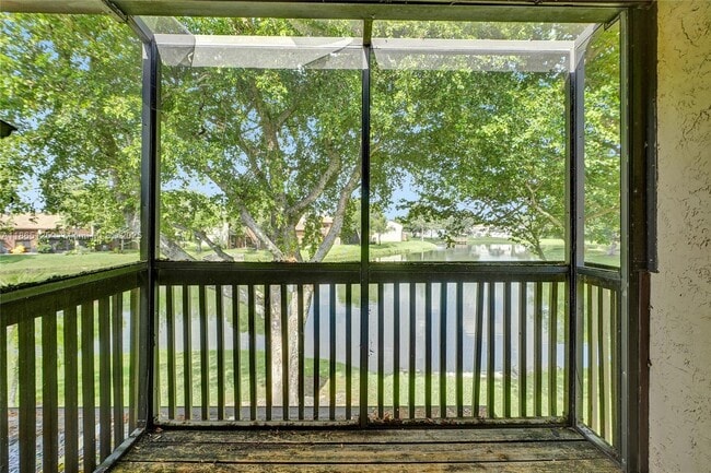 Building Photo - 4163 SW 85th Ave