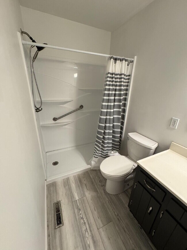 Building Photo - "Charming 3-Bedroom Home with 2 Full Baths in Rainsville – 1,410 Sq. Ft. of Cozy Comfort!"