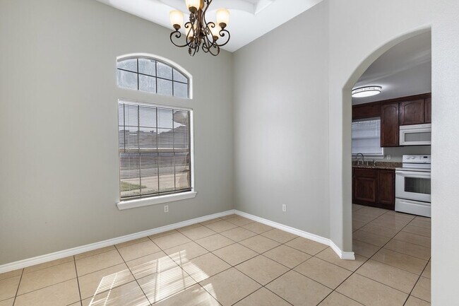 Building Photo - 2677 Fox Cove Drive