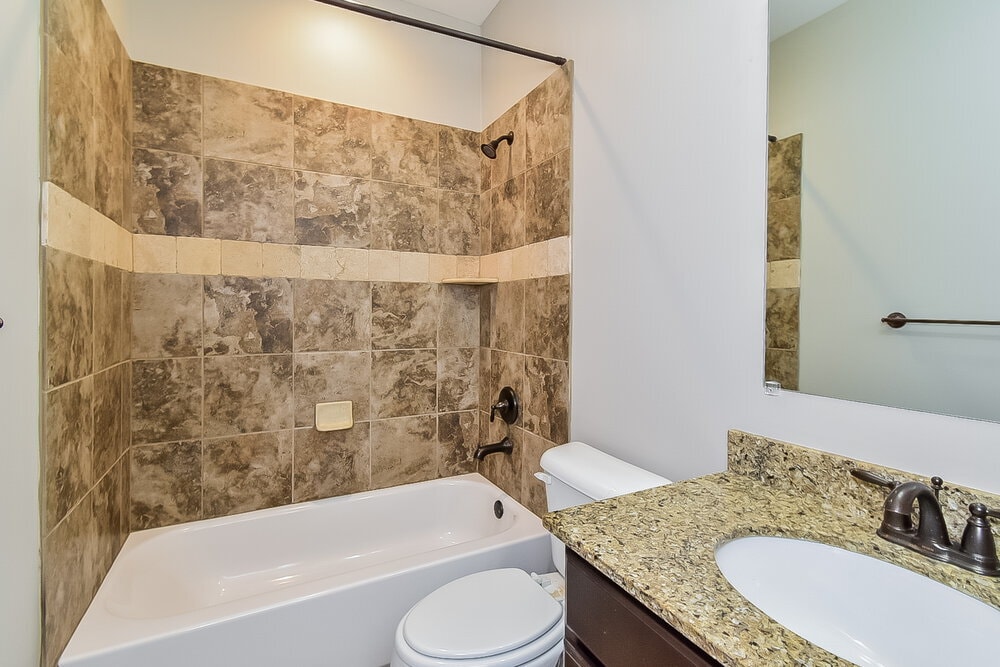 Building Photo - 6893 Raleigh Lagrange Rd