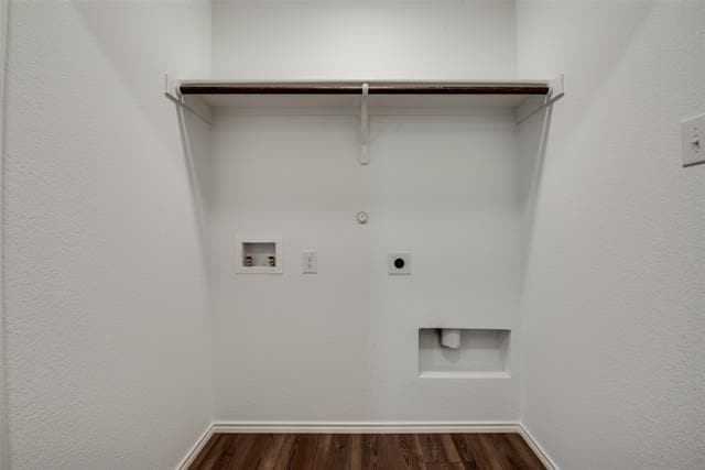 Building Photo - 8445 Fawn Creek Dr