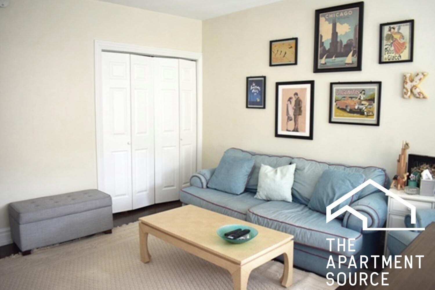 Building Photo - 3841 N Greenview Ave