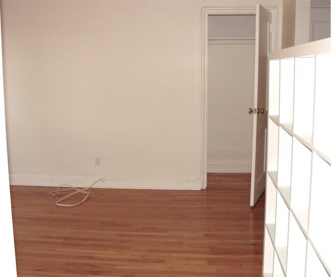 Building Photo - Heat, Hot Water Included, Parking Included.