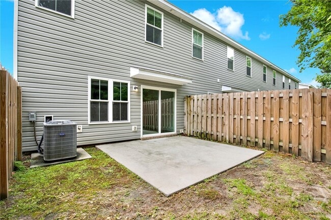 Building Photo - 125 Horizon Ln