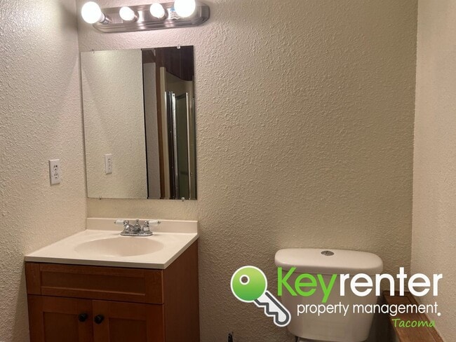 Building Photo - Stunning North End Single-Family Home with...